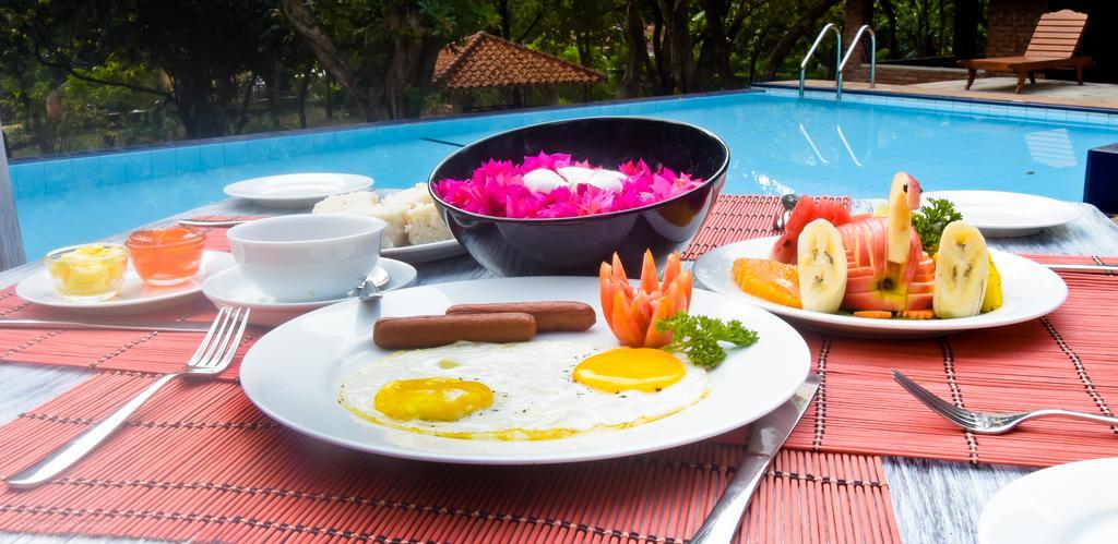 Amaranta Classic Retreat Bambaragaleyaya Екстер'єр фото